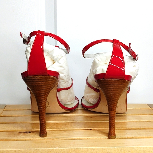 Stuart Weitzman 👠 Red Patent Leather Stiletto Heels 👠 11M 🆕 - Picture 3 of 9
